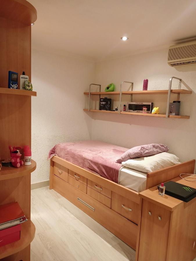 Habitaciones A Dos Pasos Del Congreso Elche Ngoại thất bức ảnh